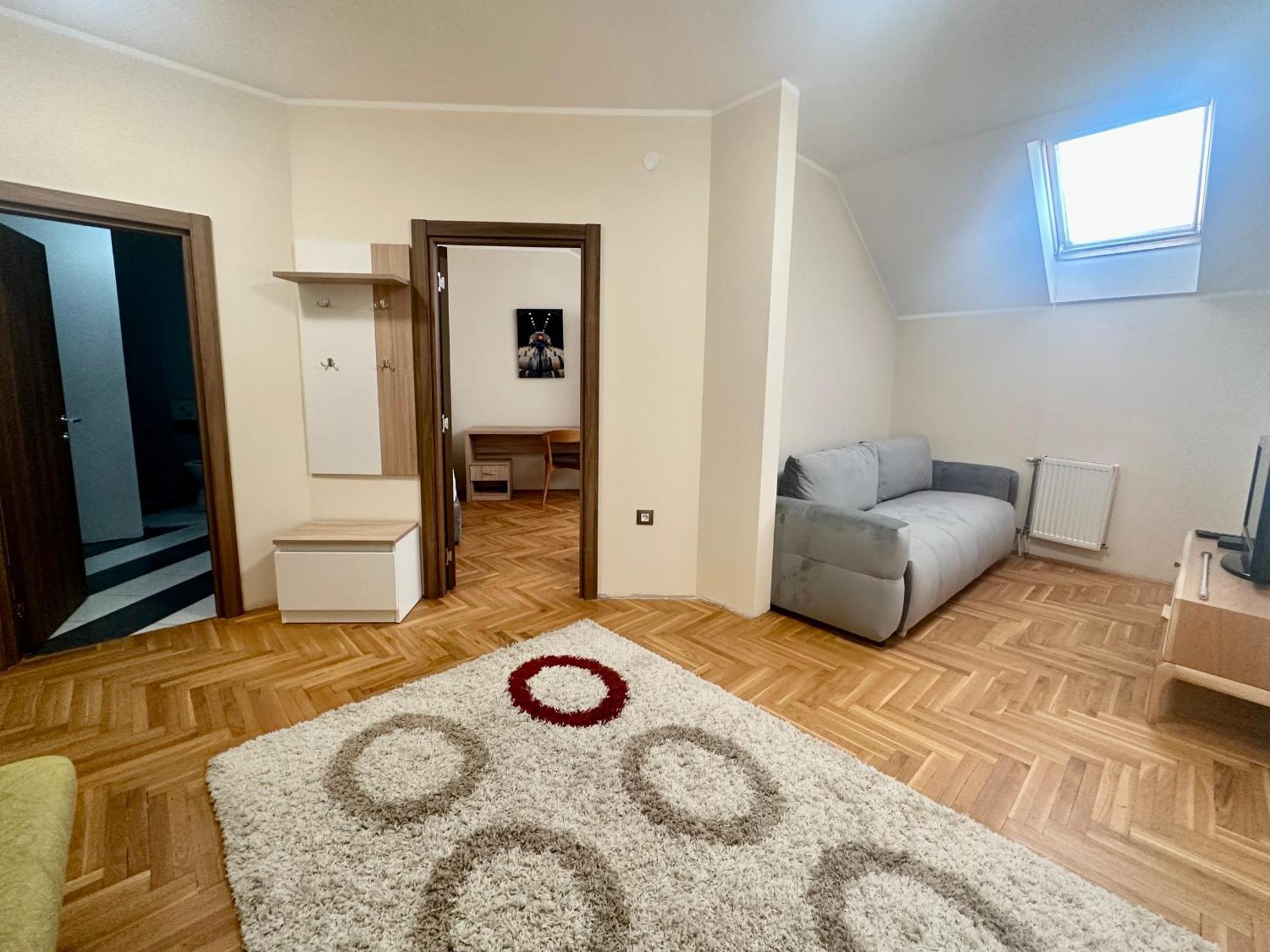 Agape Villa Apartments Νόβι Σαντ Εξωτερικό φωτογραφία