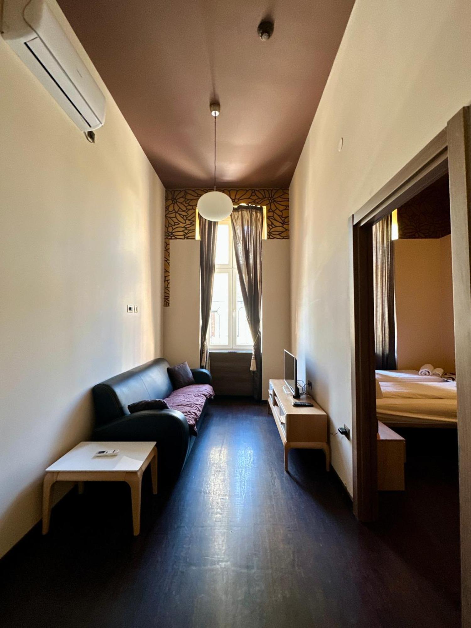 Agape Villa Apartments Νόβι Σαντ Εξωτερικό φωτογραφία